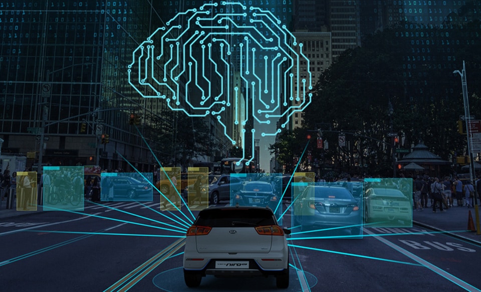 Kia’s big data center assetizes and analyzes the data collected through
                                              the cloud to realize optimized connected car services